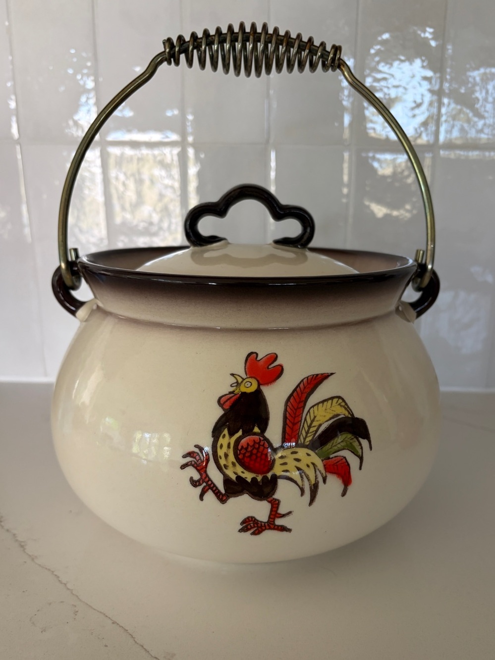 Ceramic Rooster Cookie Jar with Cream Finish and Multicolor Rooster